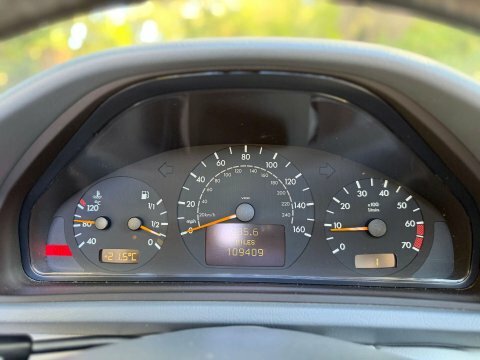 Mercedes-Benz CLK Convertible 1.8 Clk200 Kompressor Avantgarde Cabri Black #24