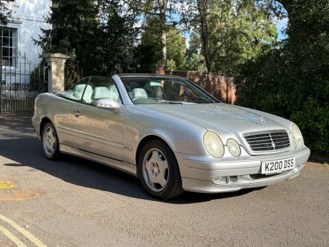 Mercedes-Benz CLK Convertible 1.8 Clk200 Kompressor Avantgarde Cabri Black #16