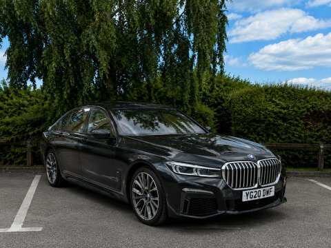 BMW 7 Series 3.0 745Le 12Kwh Black