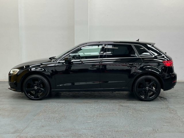 Audi A3 1.4Tfsi Sport Sportback S Tronic Black #4