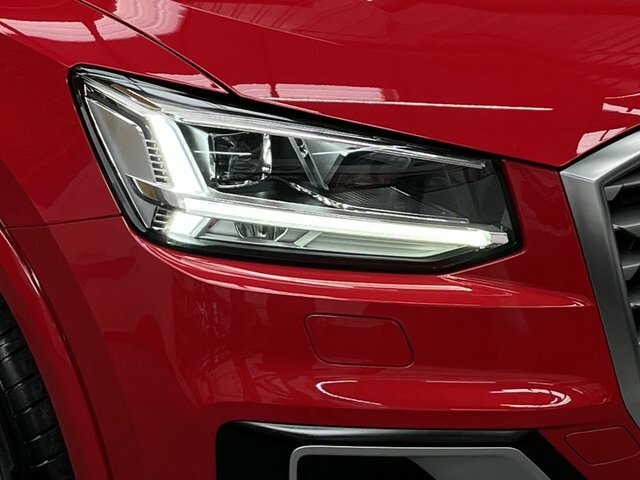 Audi Q2 1.0 Tfsi Sport Red #6