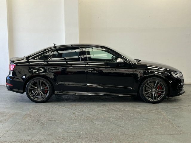 Audi S3 2.0 Tfsi S Tronic Quattro Black #2