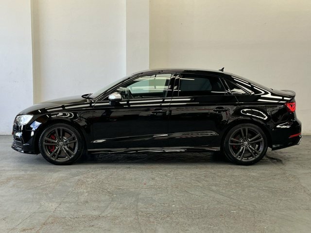 Audi S3 2.0 Tfsi S Tronic Quattro Black #4