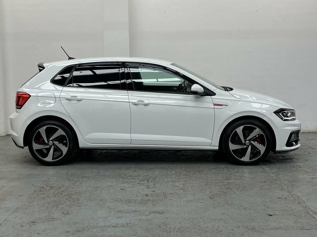 Volkswagen Polo 2.0 Tsi Gti Dsg White #2