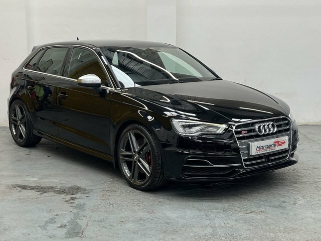 Audi S3 2.0 Tfsi Sportback S Tronic Quattro Black #3