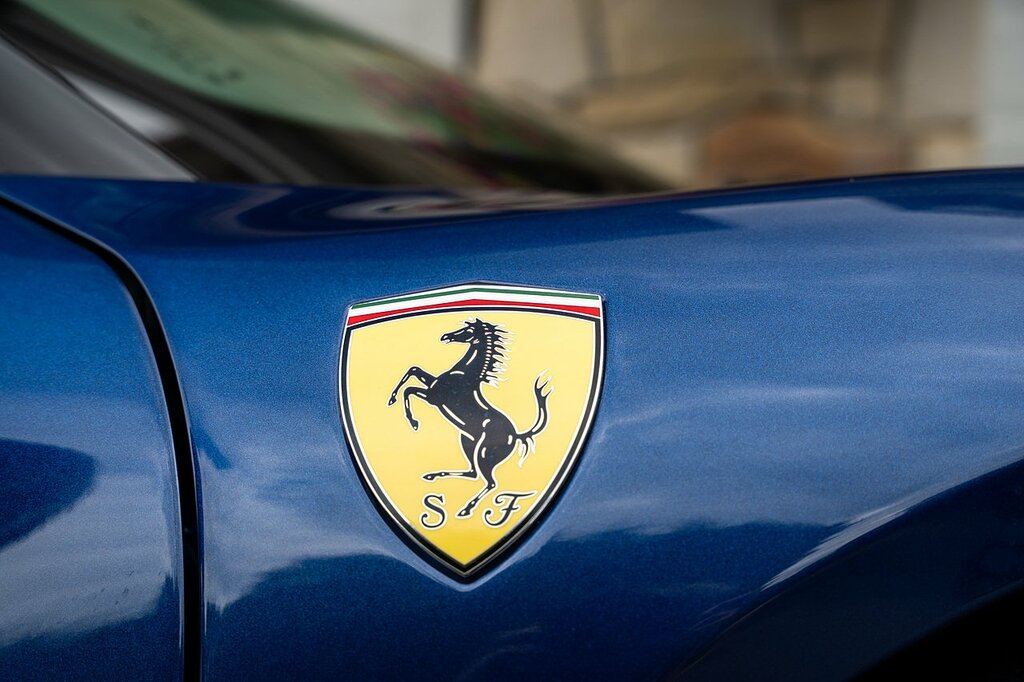 Ferrari 296 GTB 3.0T V6 7.45Kwh Coupe Plug-in Hybrid F1 Blue #6