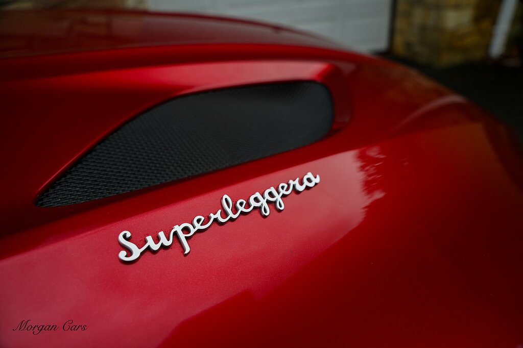 Aston Martin DBS 5.2 V12 Biturbo Superleggera Coupe Red #5