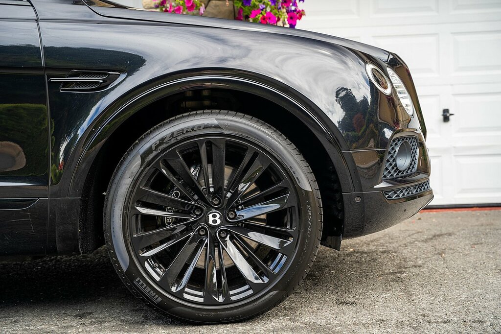 Bentley Bentayga 4.0 V8 Suv 4Wd Euro 6 Ss 550 P Black #4