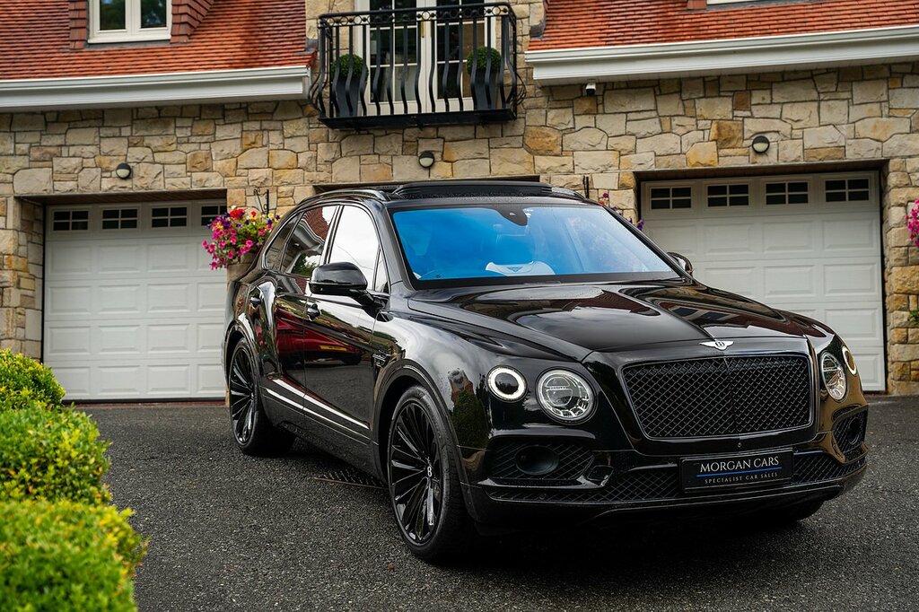 Bentley Bentayga Bentley Bentayga Estate 4.0 V8 Mulliner Driving Sp White #88