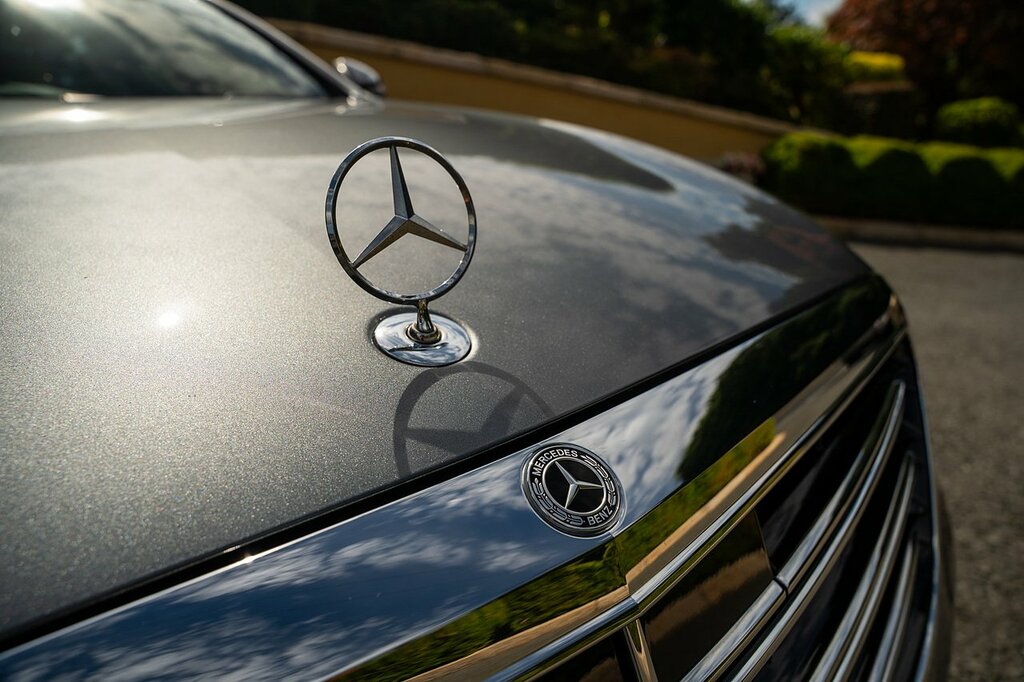 Mercedes-Benz S Class Coupe 4.0 S560 V8 Biturbo Amg Line Premium G-tro Silver #31