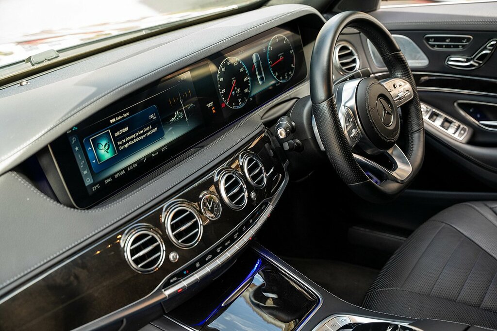 Mercedes-Benz S Class Coupe 4.0 S560 V8 Biturbo Amg Line Premium G-tro Silver #64