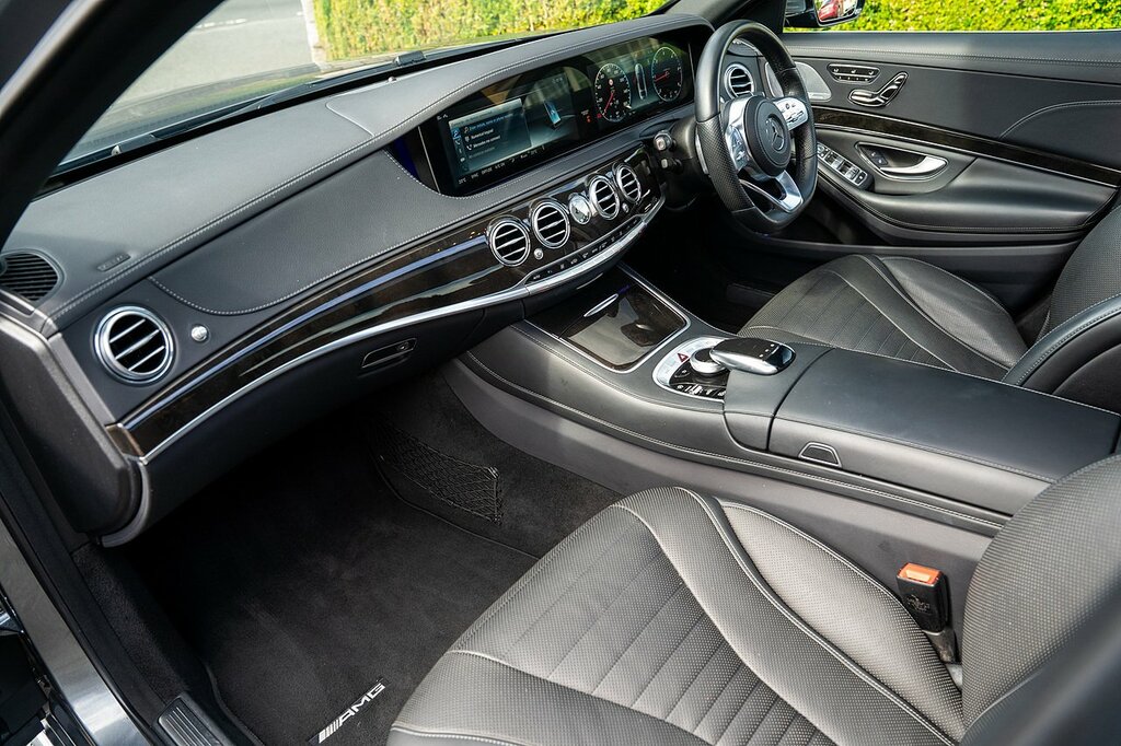 Mercedes-Benz S Class Coupe 4.0 S560 V8 Biturbo Amg Line Premium G-tro Silver #62