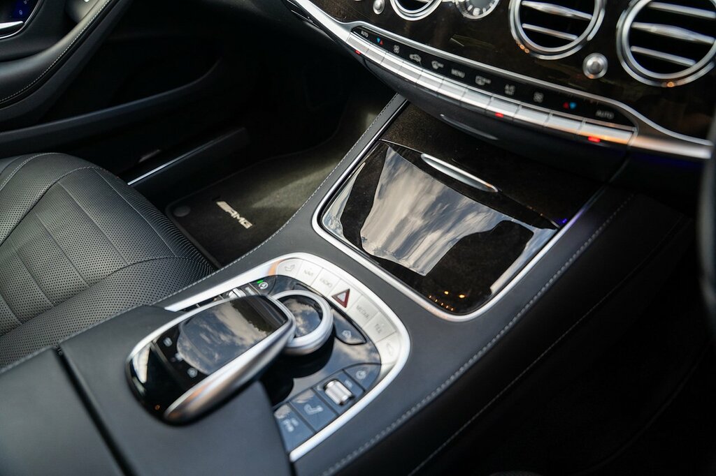 Mercedes-Benz S Class Coupe 4.0 S560 V8 Biturbo Amg Line Premium G-tro Silver #48