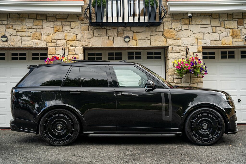 Land Rover Range Rover 3.0 P550e 38.2Kwh Suv Plu Black #3