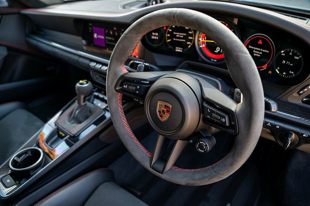 Porsche 911 3.7T 992 Sport Classic Coupe 5 Green #50
