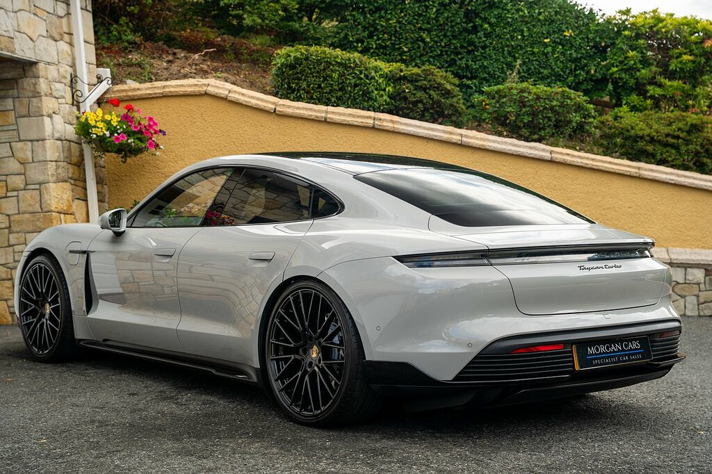 Porsche Taycan Taycan Turbo S Cross Turismo Black #17