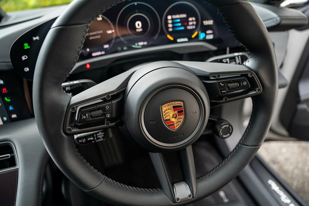 Porsche Taycan Taycan Turbo S Cross Turismo Black #56