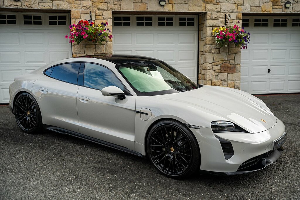 Porsche Taycan Performance Plus 93.4Kwh Turbo Saloon Grey #2