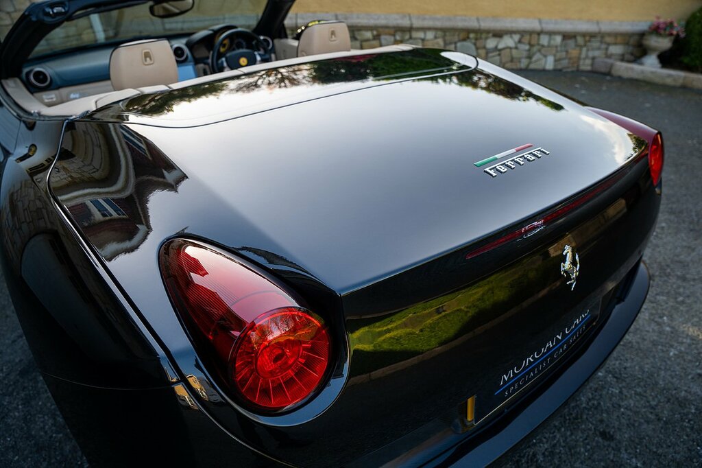 Ferrari California Convertible 4.3 12 Stamp Ferrari History - Fresh S Red #15