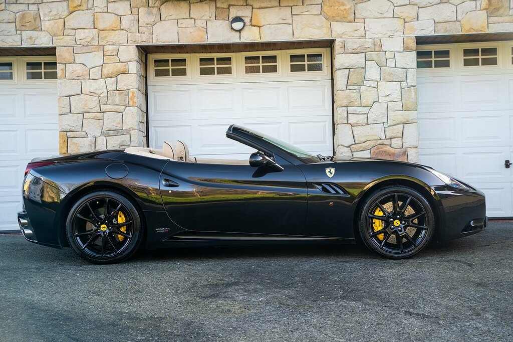 Ferrari California 4.3 Convertible F1 Dct Euro 5 453 Bhp Black #2
