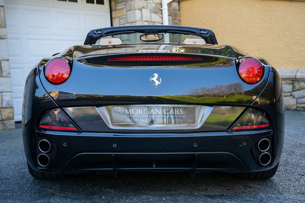 Ferrari California Convertible 4.3 12 Stamp Ferrari History - Fresh S Red #16