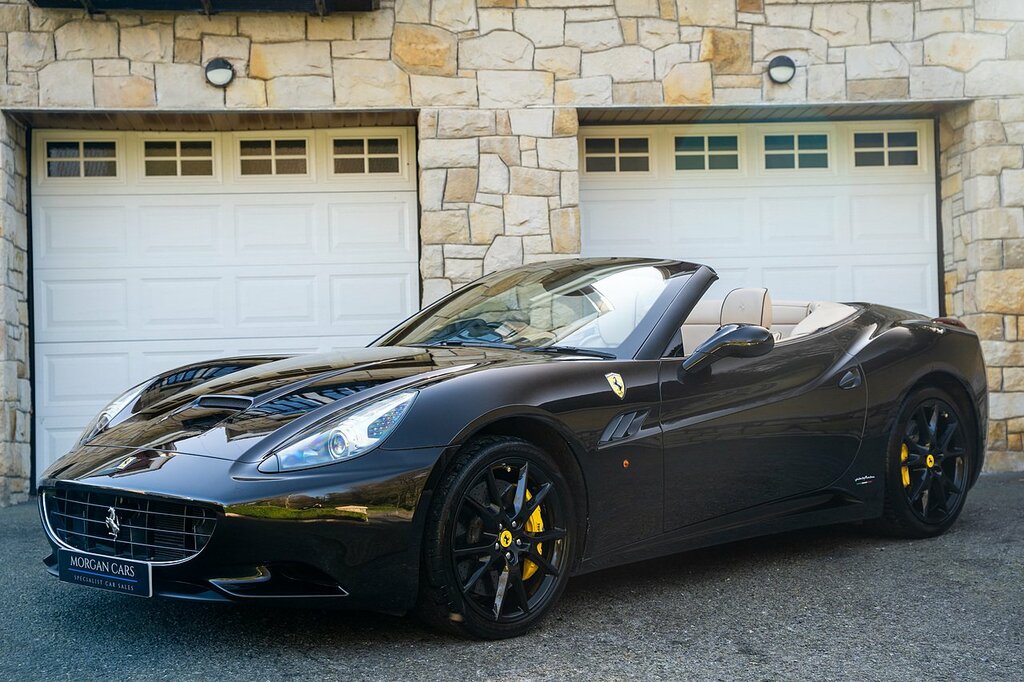 Ferrari California Convertible 4.3 12 Stamp Ferrari History - Fresh S Red #39