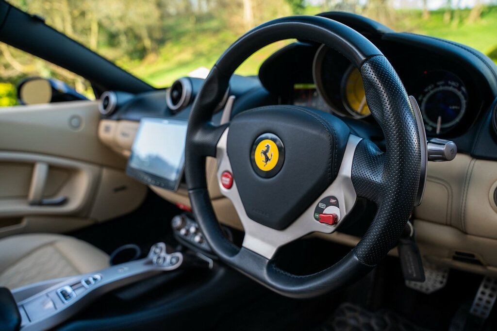 Ferrari California Convertible 4.3 12 Stamp Ferrari History - Fresh S Red #46