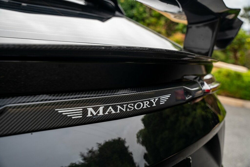 Lamborghini Urus -- #12
