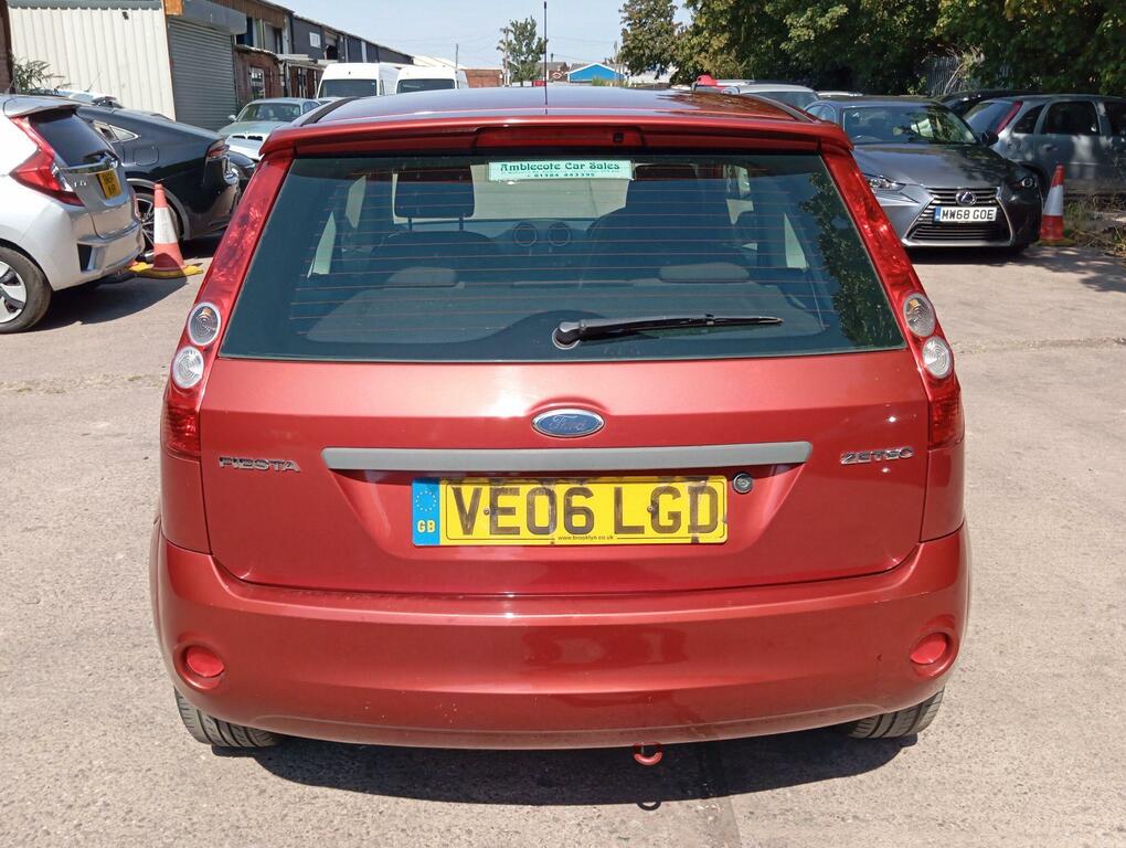 Ford Fiesta 1.25 Zetec Climate Red #6