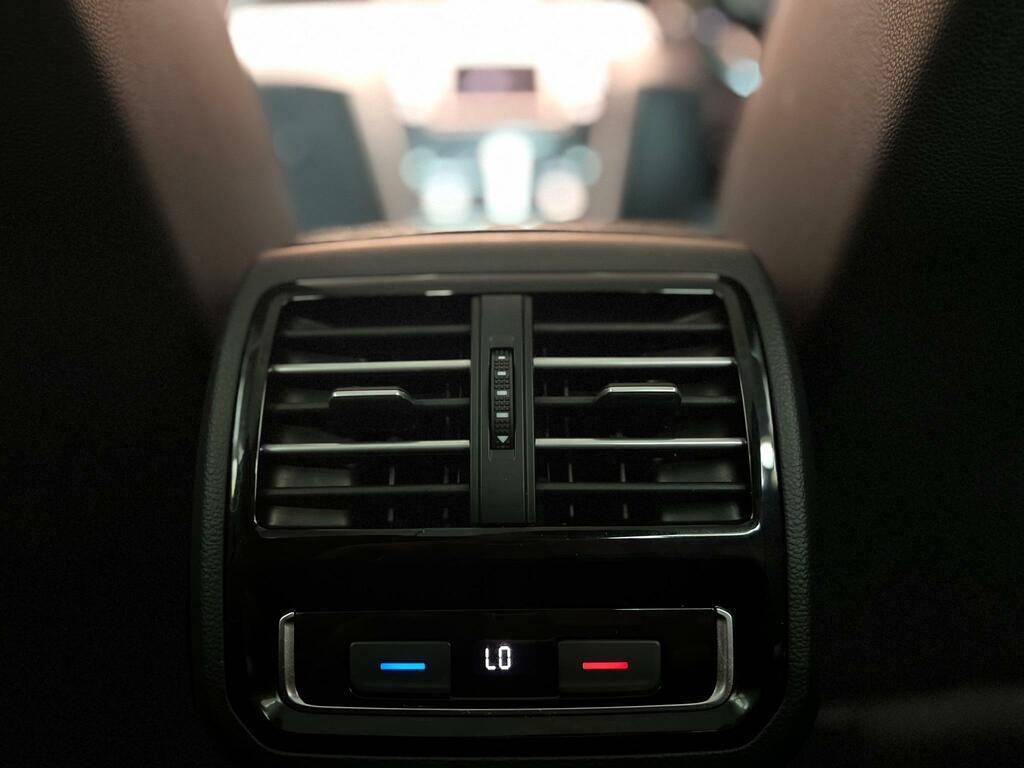 Volkswagen Passat 2.0 Tdi Bluemotion Tech Se Business Estate Die Black #35