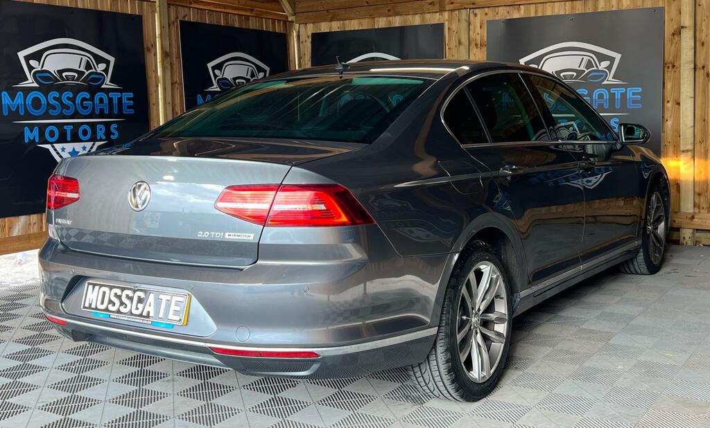 Volkswagen Passat 2.0 Tdi Bluemotion Tech Se Business Estate Die Black #10
