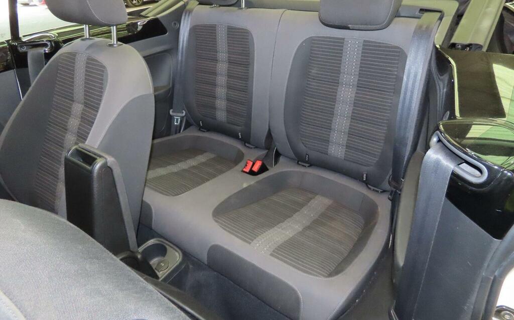 Volkswagen Beetle 2003 Volkswagen Beetle 1.6 115,000 Miles Roof No Black #11