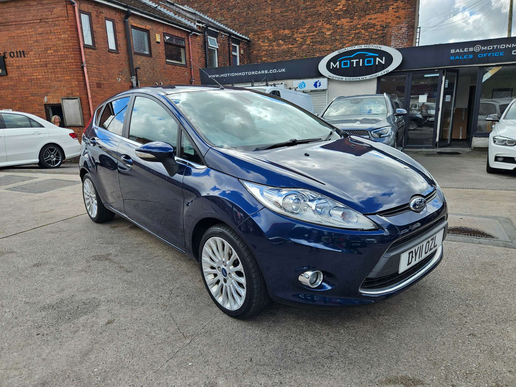 Ford Fiesta 1.25 Edge For Finance Silver #1
