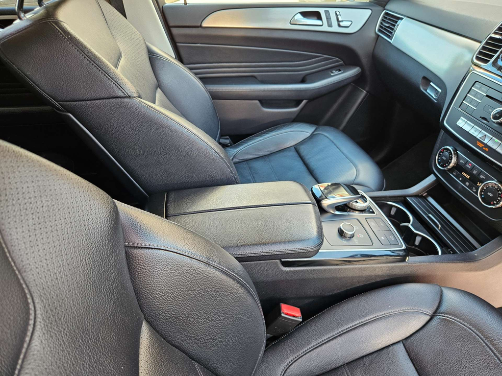Mercedes-Benz GLE Class 350D 4Matic Amg Line 9G-tronic Silver #11