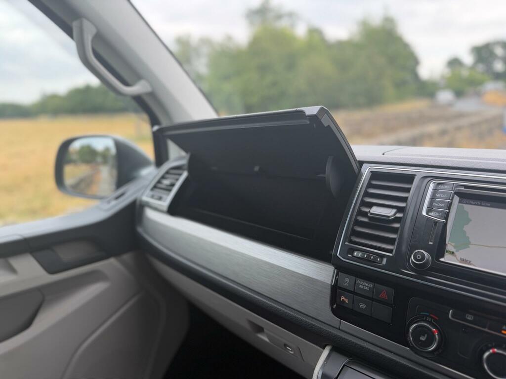 Volkswagen Transporter 2.0 Bitdi Bmt 204 Startline Window Van 4Motion Dsg Grey #16