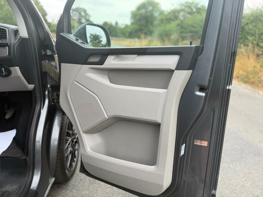 Volkswagen Transporter 2.0 Bitdi Bmt 204 Startline Window Van 4Motion Dsg Grey #35
