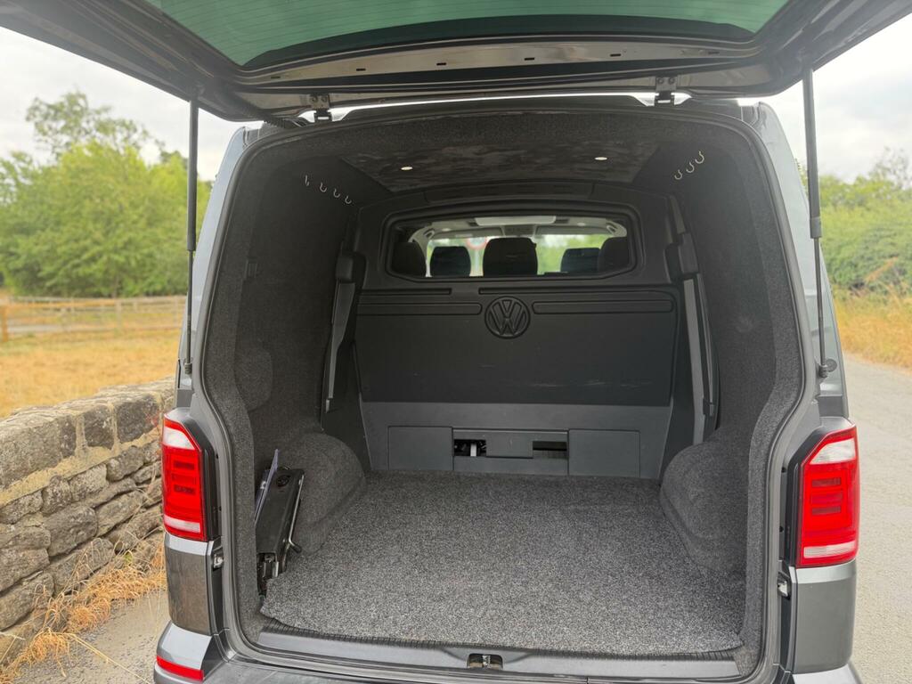 Volkswagen Transporter 2.0 Bitdi Bmt 204 Startline Window Van 4Motion Dsg Grey #30