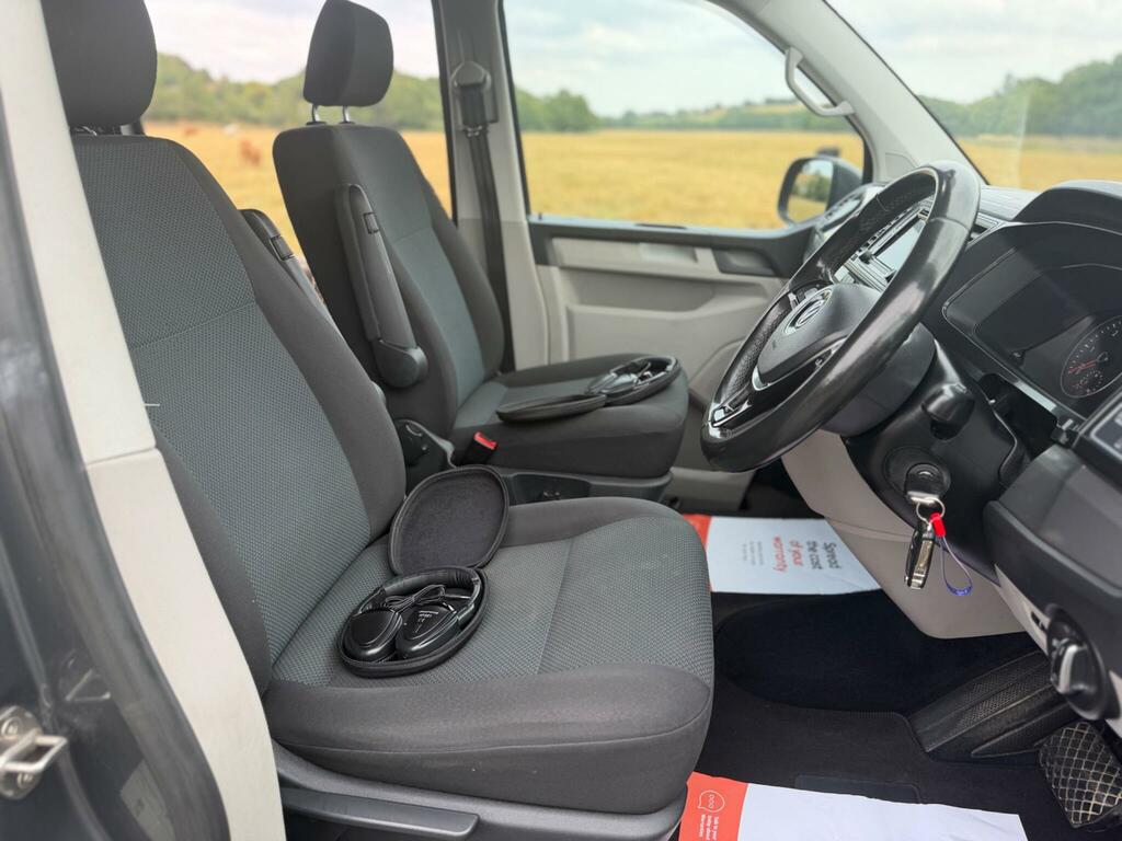 Volkswagen Transporter 2.0 Bitdi Bmt 204 Startline Window Van 4Motion Dsg Grey #9