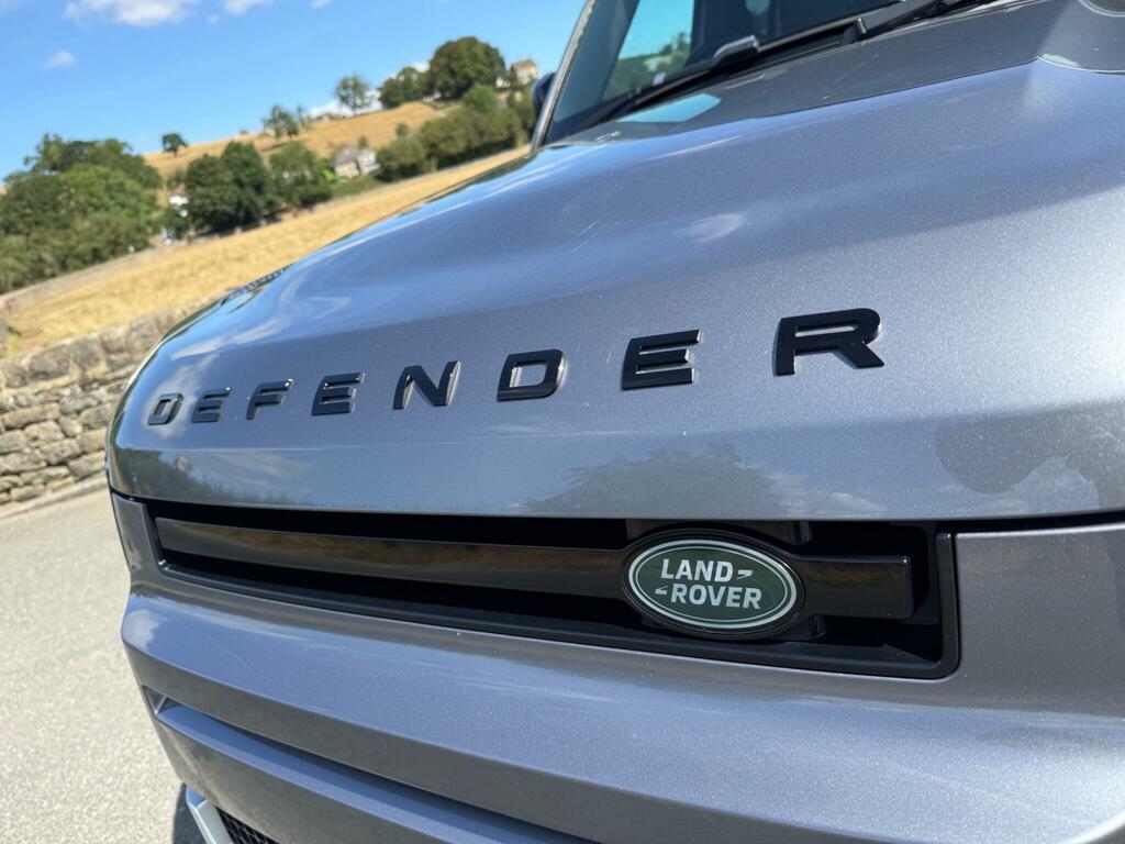 Land Rover Defender 110 Suv 2.0 Sd4 Hse 4Wd Euro 6 Ss 202070 Black #47
