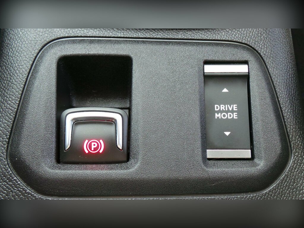 Vauxhall Corsa-e 50 Kwh 136 Ps Sri Nav Premium Ha #30