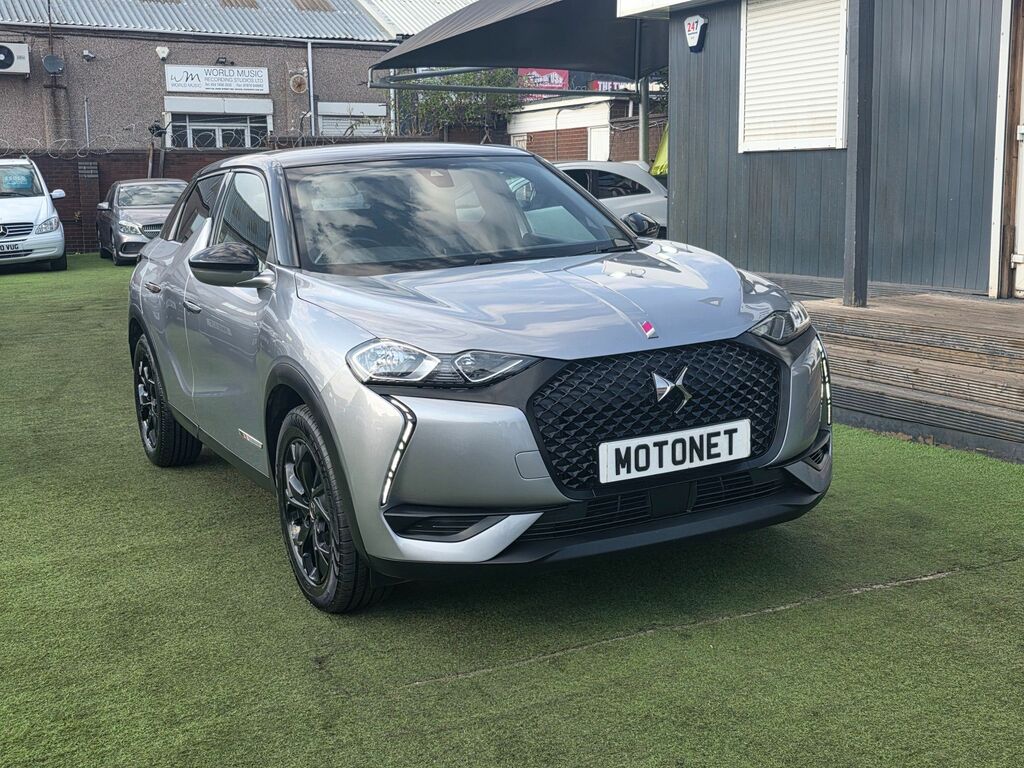 DS DS 3 Crossback 1.2 Puretech Performance Line Crossback Grey