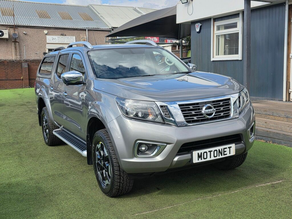 Nissan Navara 2.3 Dci Tekna Pickup Double Cab YF20ZMV Grey