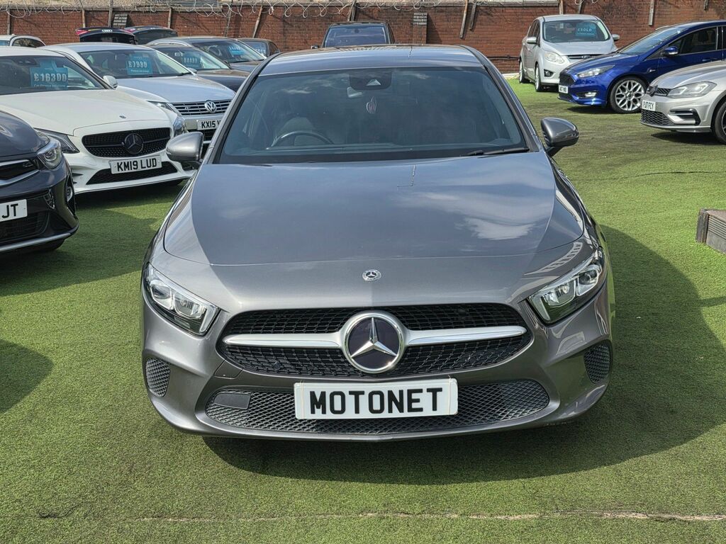 Mercedes-Benz A Class 1.5 A180d Sport Hatchback 7G-dct Euro 6 KP69EVC Grey #4