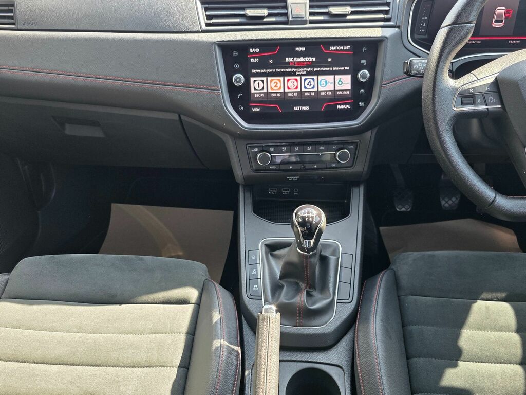 Seat Ibiza 1.0 Tsi Fr Sport Hatchback Euro White #2