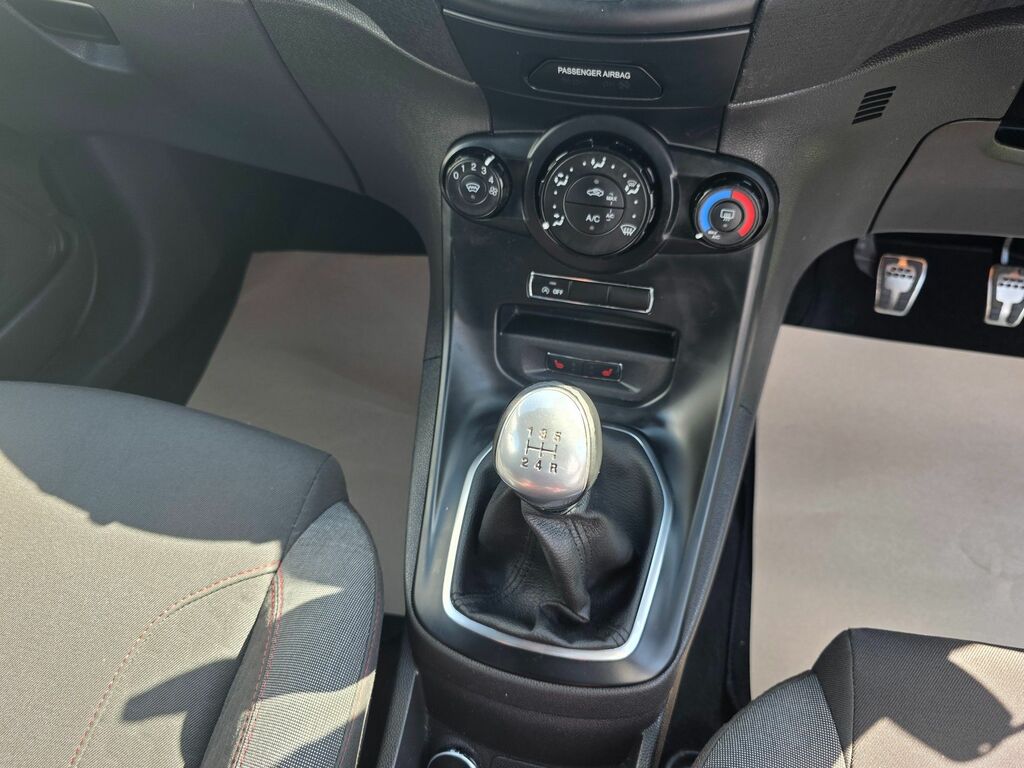 Ford Fiesta 1.0T Ecoboost St-line Hatchback Silver #2