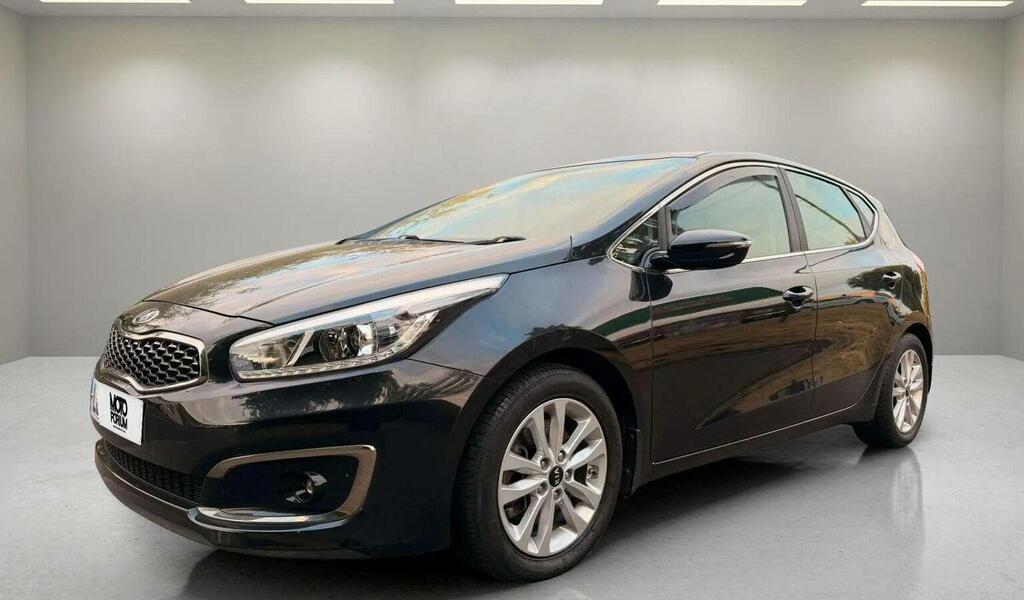 Kia Ceed Hatchback 1.6 Crdi 2 Dct Euro 6 Ss 201717 Black #2