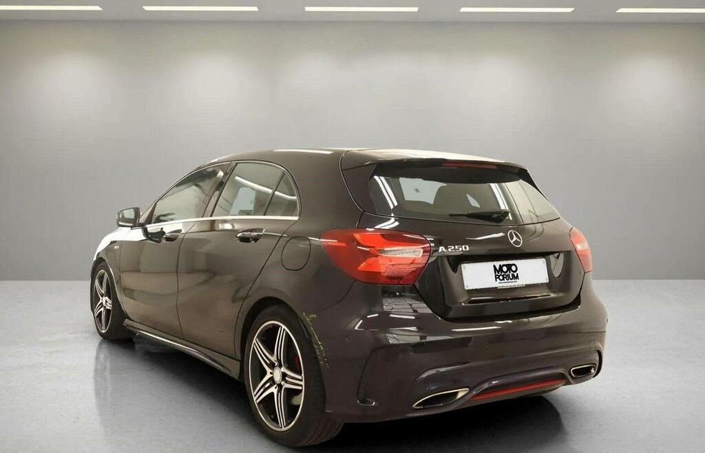 Mercedes-Benz A Class 2.1 A 200 D Sport Premium 134 Bhp Heated Leathe Black #10