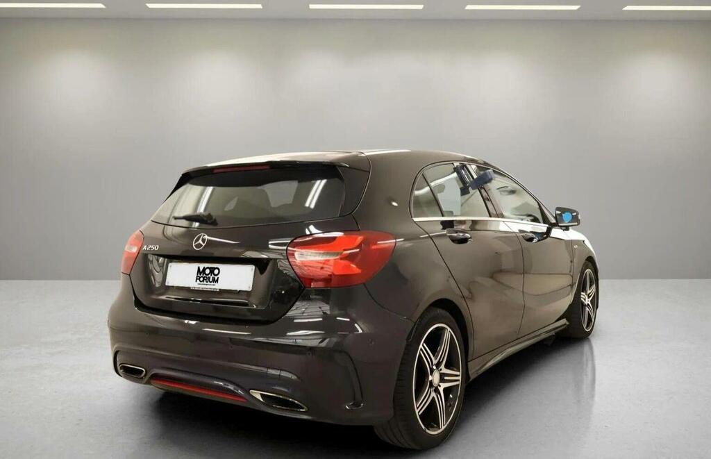 Mercedes-Benz A Class 2.1 A 200 D Sport Premium 134 Bhp Heated Leathe Black #11