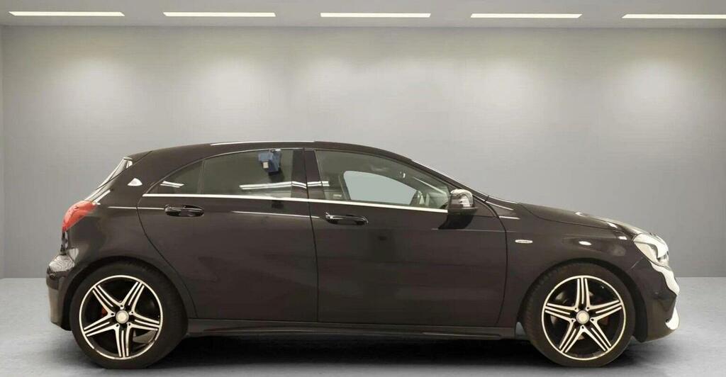 Mercedes-Benz A Class 2.0 A250 Amg Premium 7G-dct Euro 6 Ss Black #3