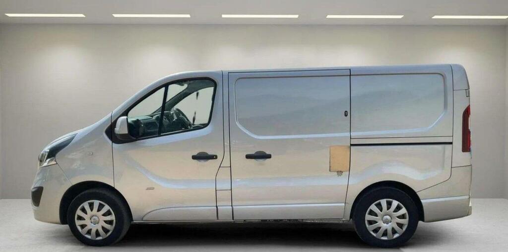 Vauxhall Vivaro 1.6 Cdti 2700 Sportive L1 H1 Euro 6 Silver #4